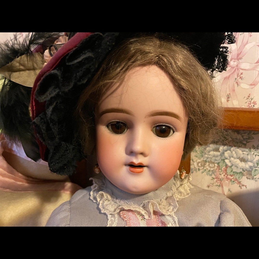 Meet your Posher, Christine, Posh Ambassador 😁